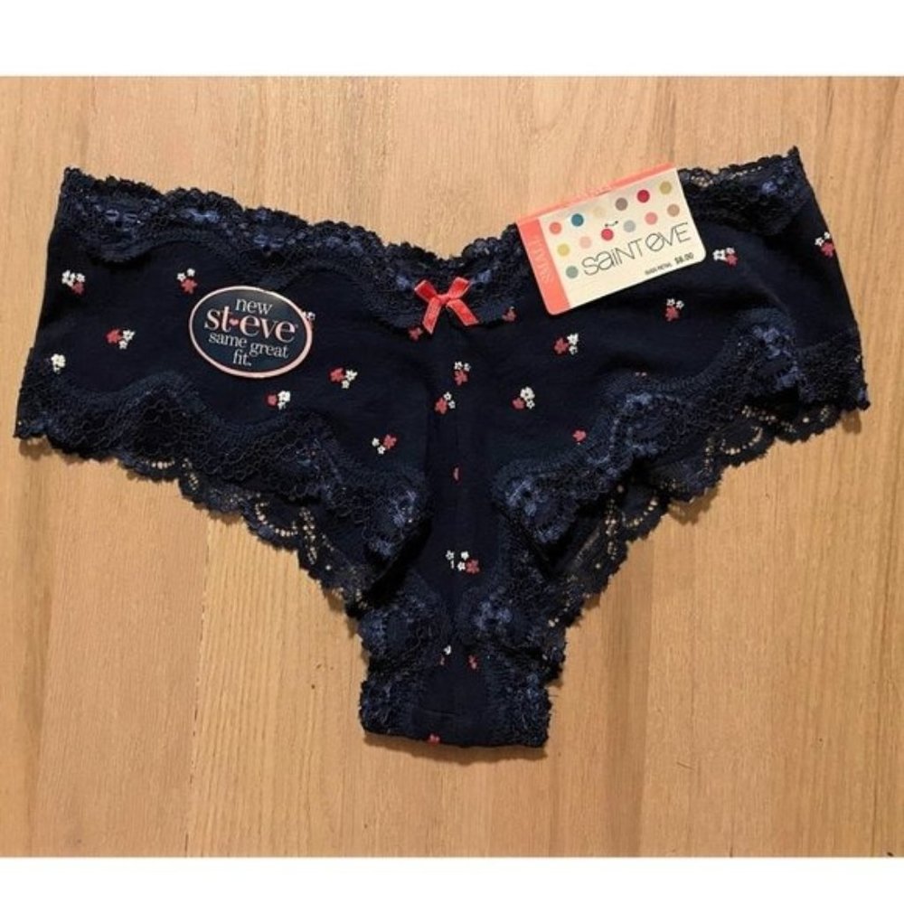NWT Saint Eve lace trim undies size Small